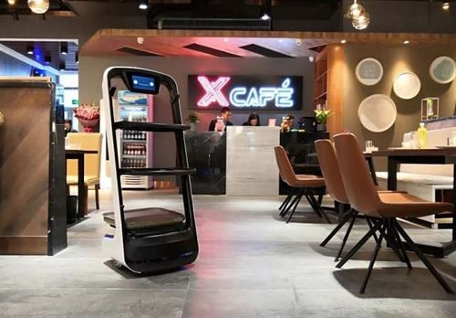 重庆送餐机器人 机器人餐厅送菜 重庆畅千机器人