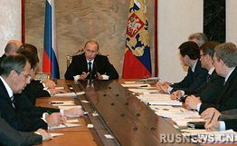 普京认为必须实现多样化的俄中合作 