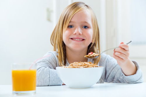 六大 假营养 早餐,给孩子吃要注意了 影响他健康和发育