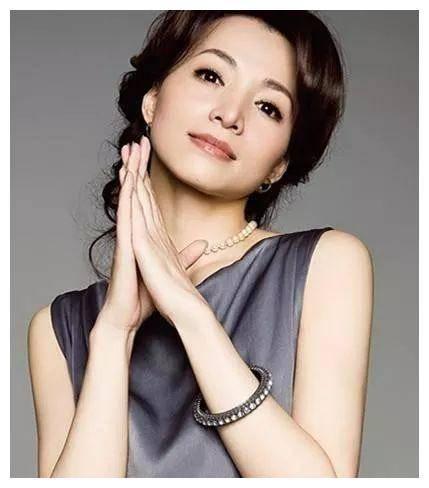 中国十大最漂亮的央视女主持人,董卿排第3,第一位没想到是她
