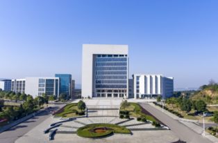 湖南理工学院排名 最新2021（历届）全国排名第13位