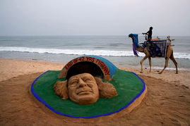 实拍世界规模最大的沙滩雕塑展 