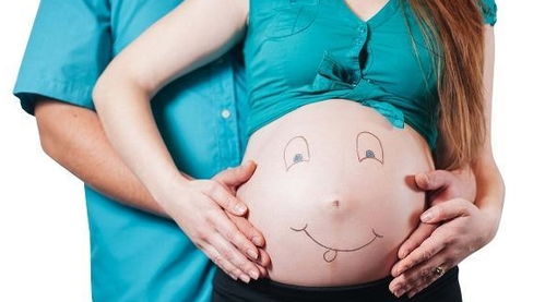 怀孕后肚子能让别人摸吗 若孕妈有这几种情况,要学会拒绝