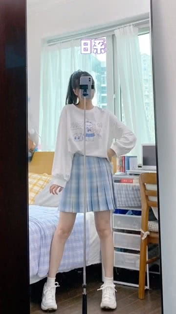 请问女生买衣服都是干什么用的 