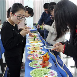 信息学院 举办 美就在你手中 水果拼盘大赛 