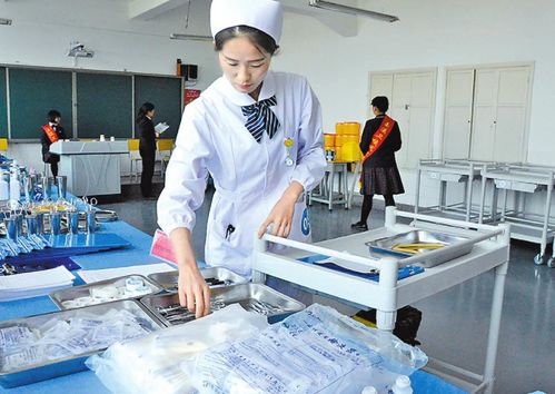 护理专业招生爆冷,985高校降分录取,学生 并没有报考的想法