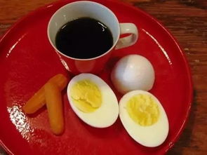胡萝卜 鸡蛋和咖啡