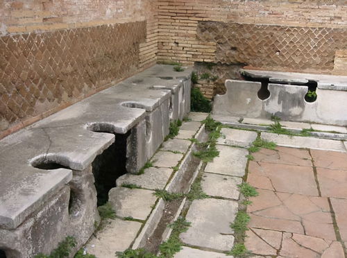 在古罗马,人们是如何上厕所的 揭秘罗马厕所的真相