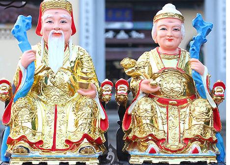 大年初二讲究多,四大习俗不可不知,为何祭财神却让穷人很恼火