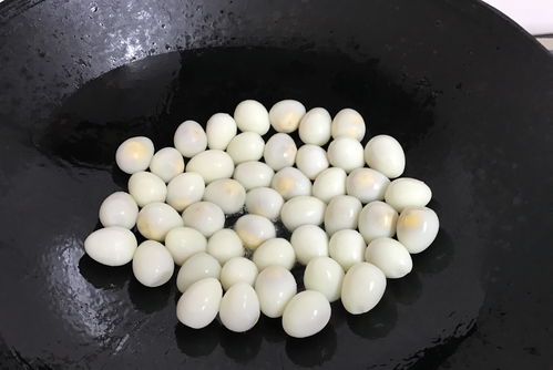 美味葱油鹌鹑蛋,分分钟搞定你的味蕾