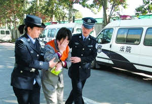 访神秘北京法警 首次执行死刑不紧张反兴奋 