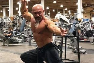 曾经的肌肉猛男们, 到了老年肌肉会变什么样