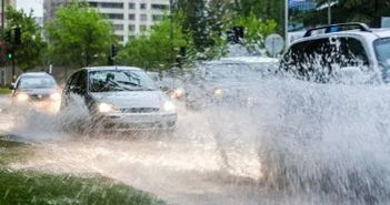 眉山发布暴雨蓝色雨季,居民雨季安全出行攻略请收好