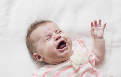 宝宝哭也有时间限制 超过这个点会影响成长,特别是半岁以下的娃