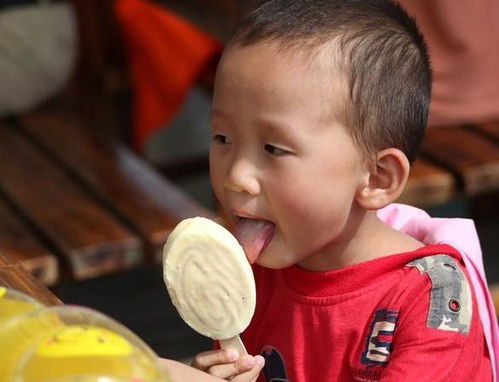 6岁娃积食腹泻,医生 4种食物孩子空腹不能吃,很多家长还在喂