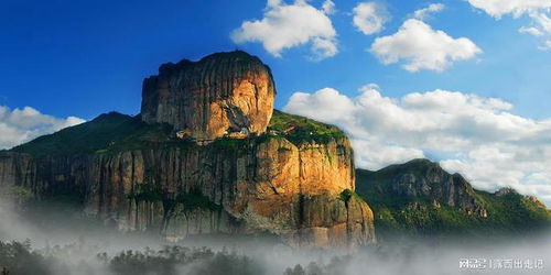 中国非常 险峻 的山峰,不是泰山,号称东南第一山