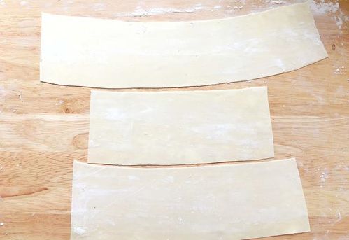 饺子皮(卖的饺子皮怎么做有什么配方吗)