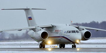 俄载71人飞机在莫斯科州坠毁 救援人员赶往现场