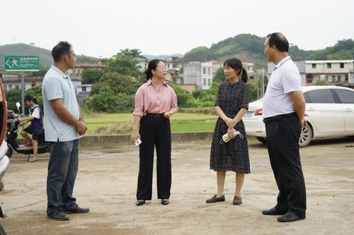 广西2021年全区 推进移风易俗 助力乡村振兴 志愿服务活动在屯茂村举行 