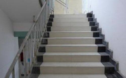 楼梯尺寸规格 