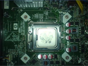 帮忙介绍一组，配CPU intel E5300 性价超好的主板和独显！采纳增加悬赏！谢谢各位好友！