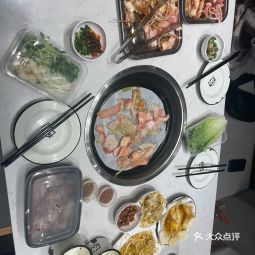 烤肉餐饮好评文案范文  外卖烧烤好评50字通用？