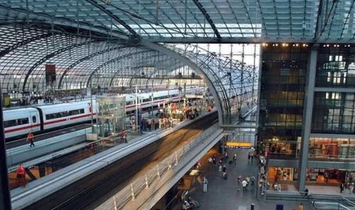 中国将建 世界第一 火车站 广州新站,超过纽约的火车站
