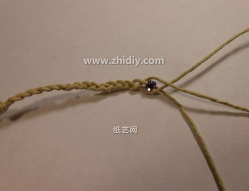 怎样编手链三分钟简单编织串珠手链制作方法教程 