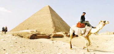 世界七大奇迹评选争议大 仅埃及金字塔屹立于世