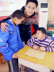 宗峰岩戏里戏外行公益 心系盲童亲赴西藏支教 