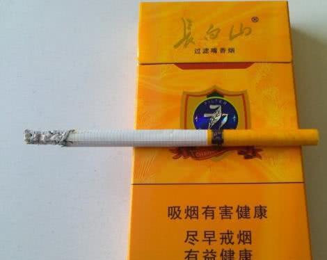 长白山777香烟体验，口感与余味深度解析 - 3 - 635香烟网