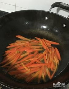 怎样做好吃的红萝卜炒芹菜