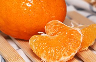 发烧可以吃橘子吗？？小孩发烧可以吃橘子吗
