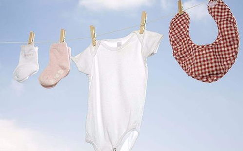 旧婴儿衣服发硬怎么办,有时宝宝的衣服洗完后,会发硬,怎么办