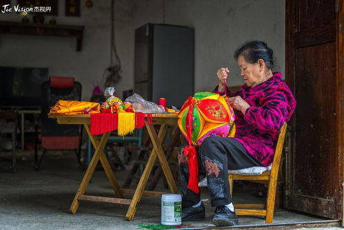 在广西有姑娘给你绣球 想好了再接 一个绣球的姻缘 绣球之乡旧州 