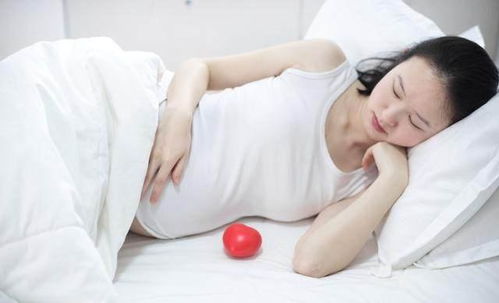 孕妇天天睡觉又很少出门,会影响孕妈妈自己和胎儿的健康吗
