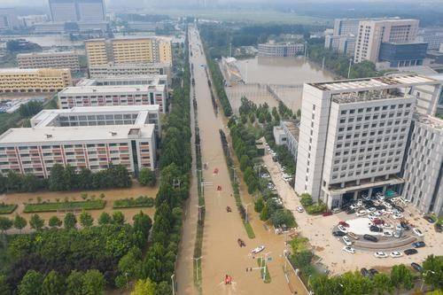 湖南怀化除了金大地和辰溪华中两家大水泥厂，还有其他大水泥厂吗?我想知道的是规模比较大的，要有预热器和回