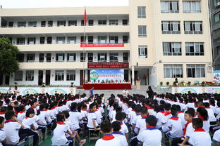 解放小学 肖家湾小学 与杨家坪小学哪个好 谢谢了 (杨家坪小学周边停车场免费)