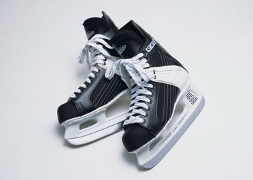 滑冰鞋（滑冰鞋价格表）