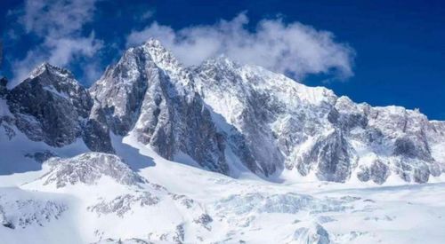 珠峰早被登顶,为何玉龙雪山比其低3000多米,却至今无人登顶