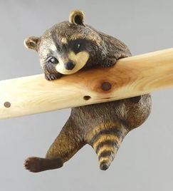 鬼斧神工的日本艺术家,雕刻的动物从木头里跑了出来