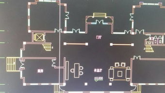 这张图纸中,突出外墙的柱子是附墙柱吗 计算建筑面积时要不要把柱子整体算进去 