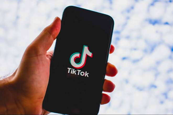 Tiktok怎么开通直播TikTok手机端开播操作步骤_Tiktok环境搭建