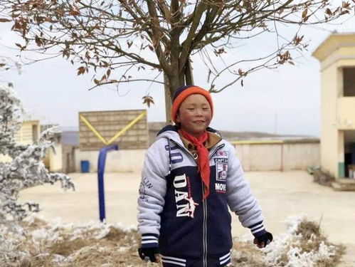 当初雪天徒步4 5公里,满头冰花去学校的男孩,后来生活如何 王福满 