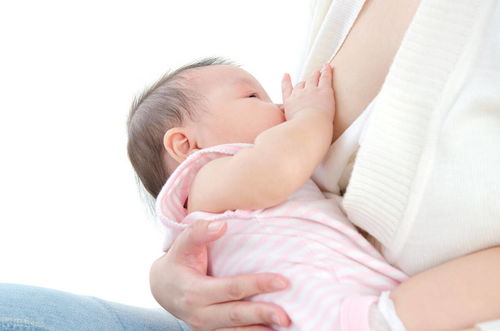 宝宝没尿没饿却整夜哭 可能是肠绞痛 这样有效缓解宝宝的不适