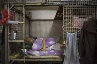 20万活人住着棺材房 不要让香港的今天,成为内地的明天 