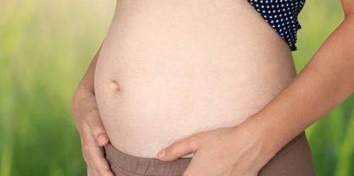 怀孕后期,孕妇总是感觉腹部僵硬是怎么回事