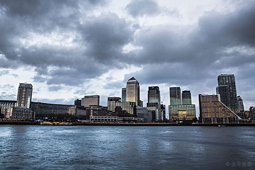 地平线 金丝雀码头 区 随着 大 银行大厦 泰晤士河 风暴云 以上 南 伦敦 狗岛 英国 图片大全 