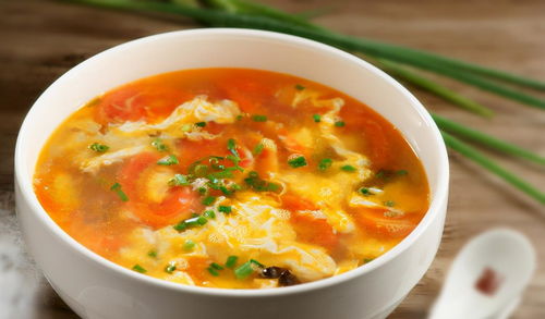 西红柿鸡蛋汤,切记不要直接倒入鸡蛋 教你饭店做法,暖心又暖胃