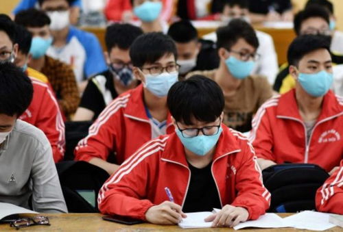 张文宏不建议留学生回国(张文宏 留学生 建议)